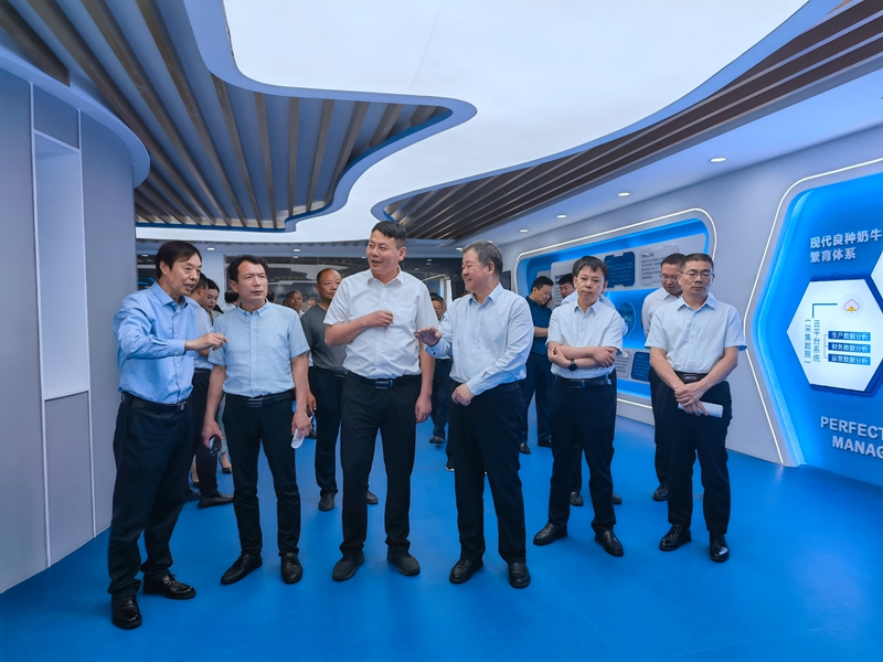 博農(nóng)集團(tuán)赴江蘇東辛農(nóng)場、云臺農(nóng)場參觀學(xué)習(xí)