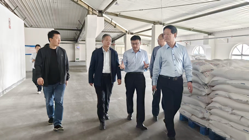 集團(tuán)領(lǐng)導(dǎo)深入一線開(kāi)展國(guó)慶中秋節(jié)前安全生產(chǎn)大檢查    